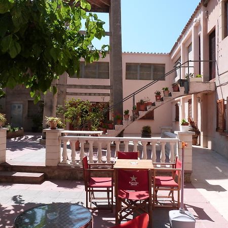 Ca L'Amadeu Hotel Vilanova de Escornalbou Екстериор снимка