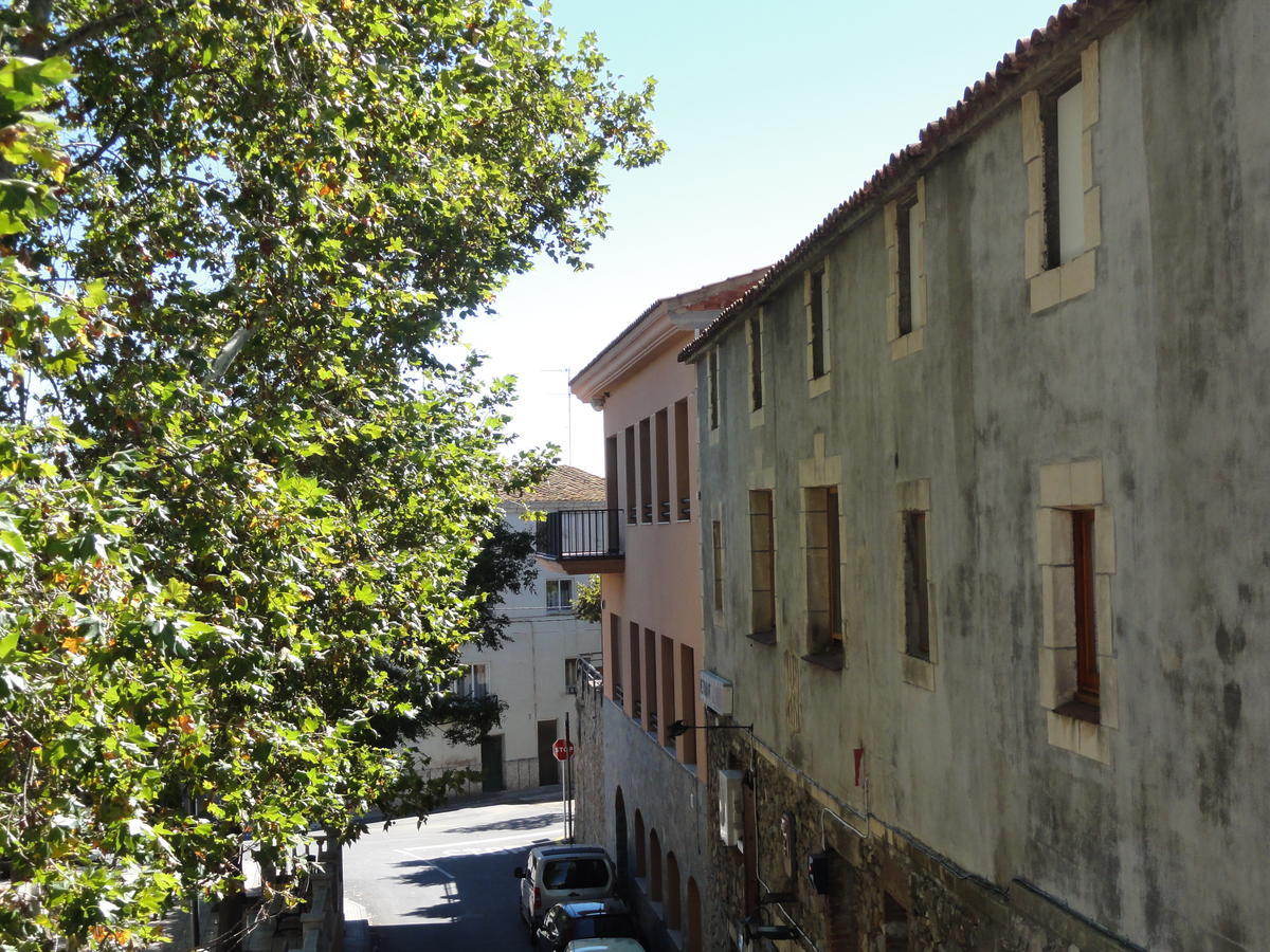 Ca L'Amadeu Hotel Vilanova de Escornalbou Екстериор снимка
