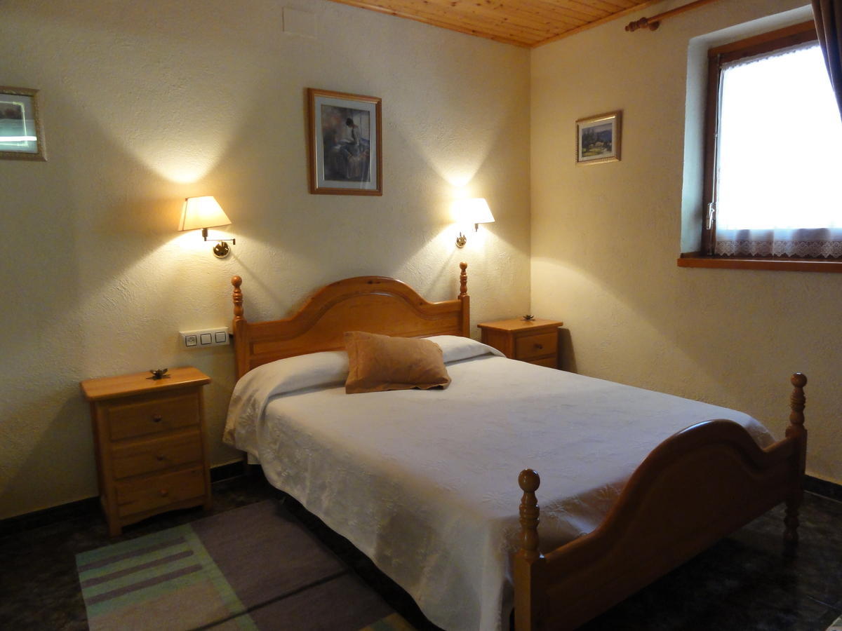 Ca L'Amadeu Hotel Vilanova de Escornalbou Стая снимка
