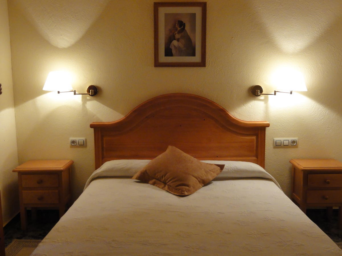 Ca L'Amadeu Hotel Vilanova de Escornalbou Стая снимка