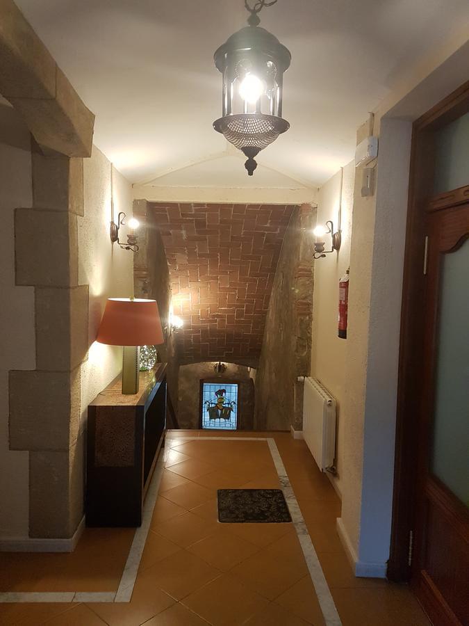 Ca L'Amadeu Hotel Vilanova de Escornalbou Екстериор снимка