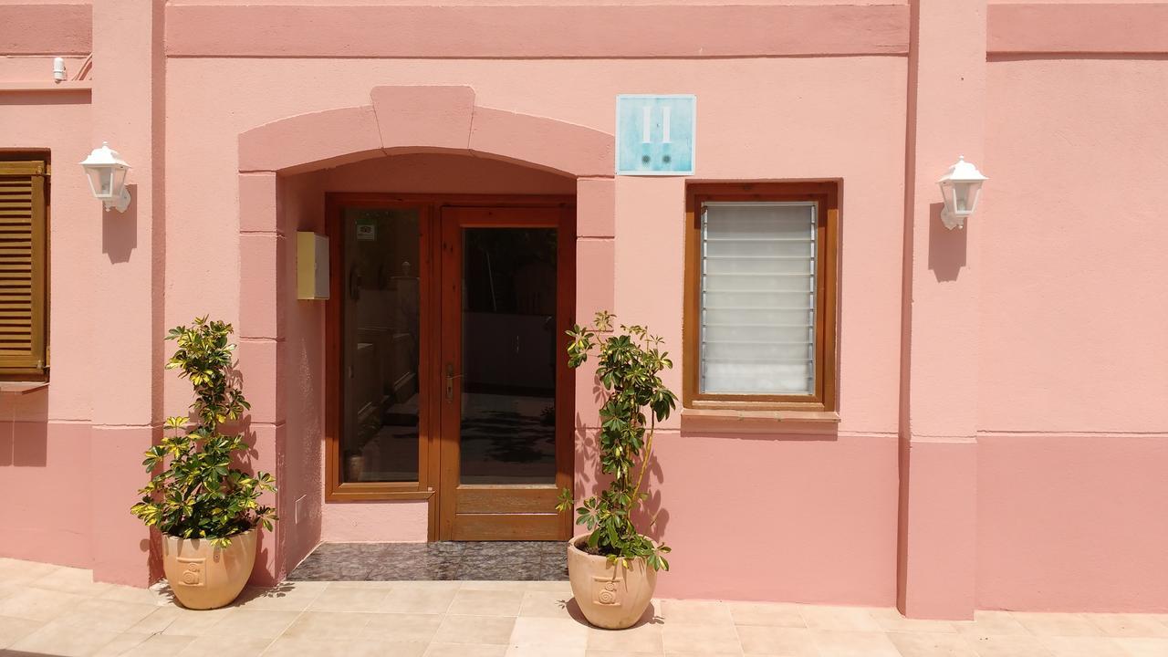 Ca L'Amadeu Hotel Vilanova de Escornalbou Екстериор снимка