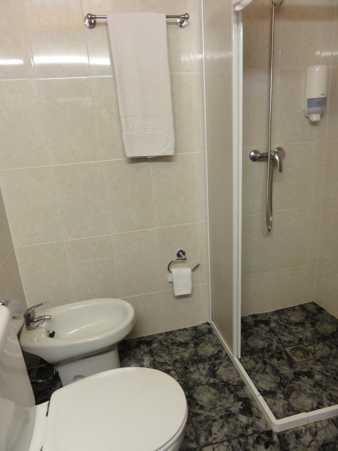 Ca L'Amadeu Hotel Vilanova de Escornalbou Екстериор снимка